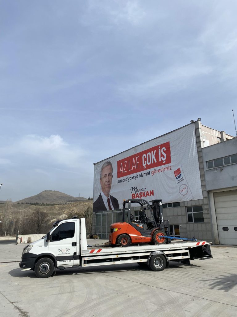 İş makinası taşıma ve nakliye aracı