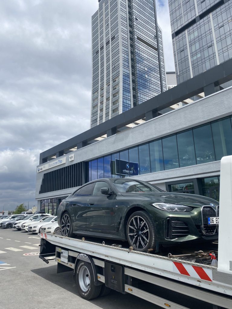 Yeni araç teslimat ve taşıma hizmeti